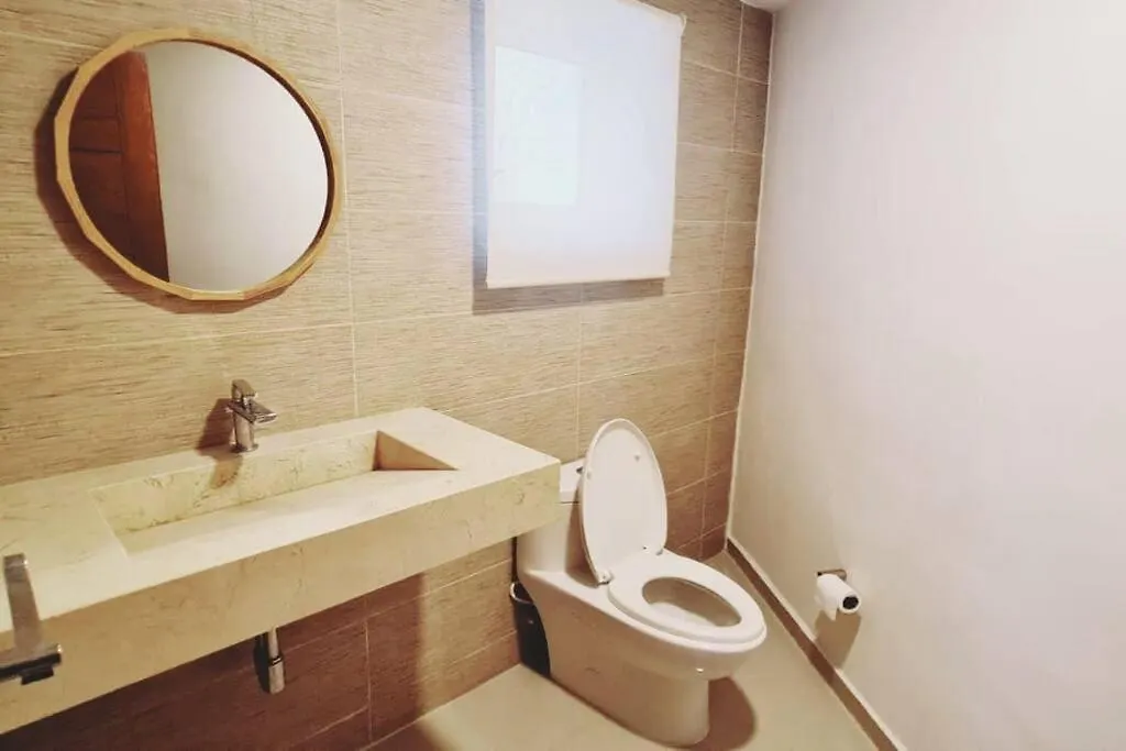 Villa Chloe. Modern 4 Rooms House With Pool Cancun