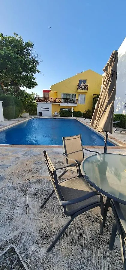 Villa Chloe. Modern 4 Rooms House With Pool Cancun