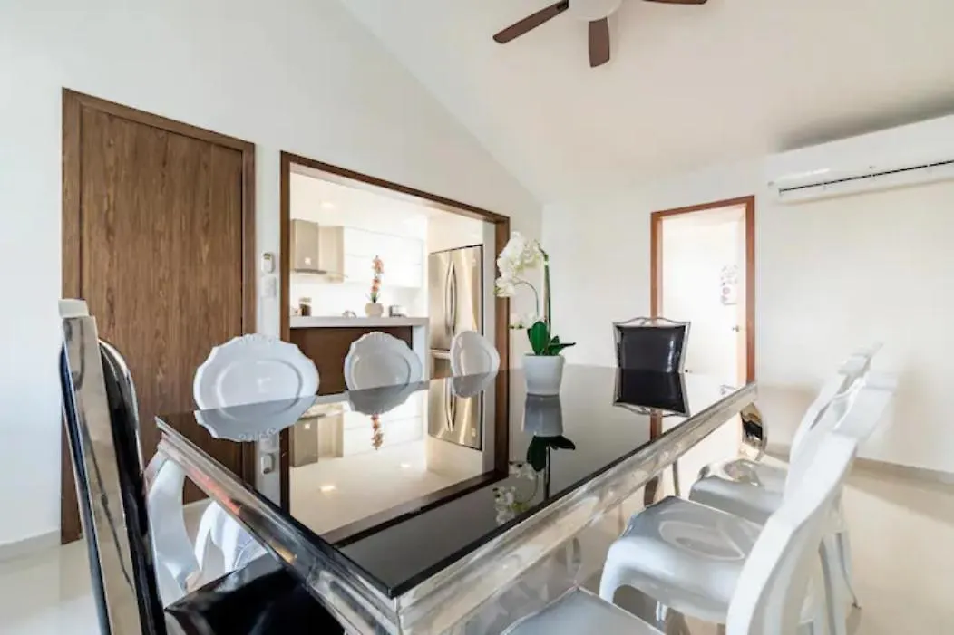 Villa Chloe. Modern 4 Rooms House With Pool Cancun Mexico