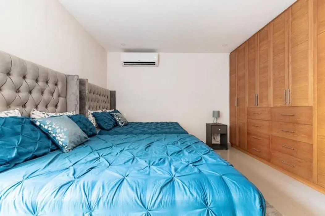 Villa Chloe. Modern 4 Rooms House With Pool Cancun Mexico
